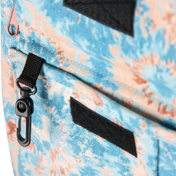 KAVU Keeper Crossbody Bag - Picture 4 of 6